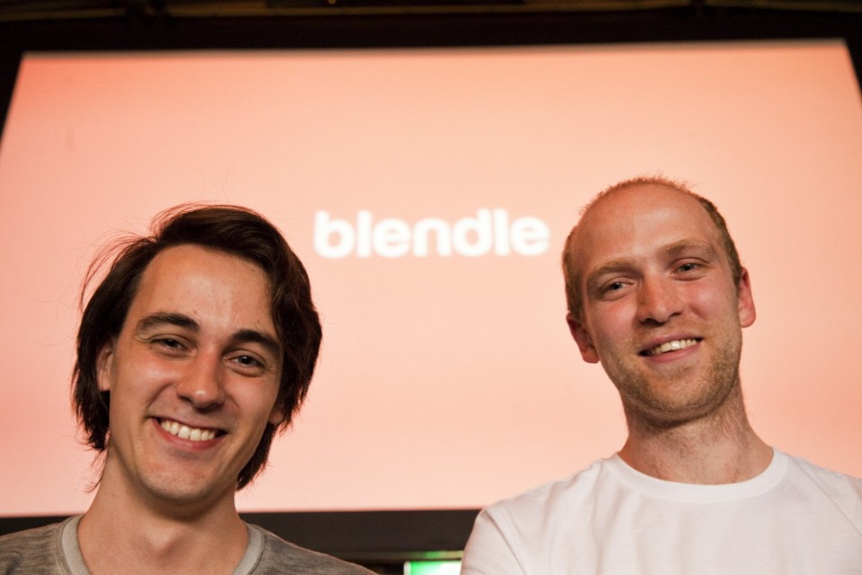 Alexander Klöpping en Marten Blankesteijn tijdens de lancering van Blendle. Foto: Rob Huibers / Hollandse Hoogte